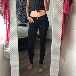 AMERICAN EAGLE- black jeggings